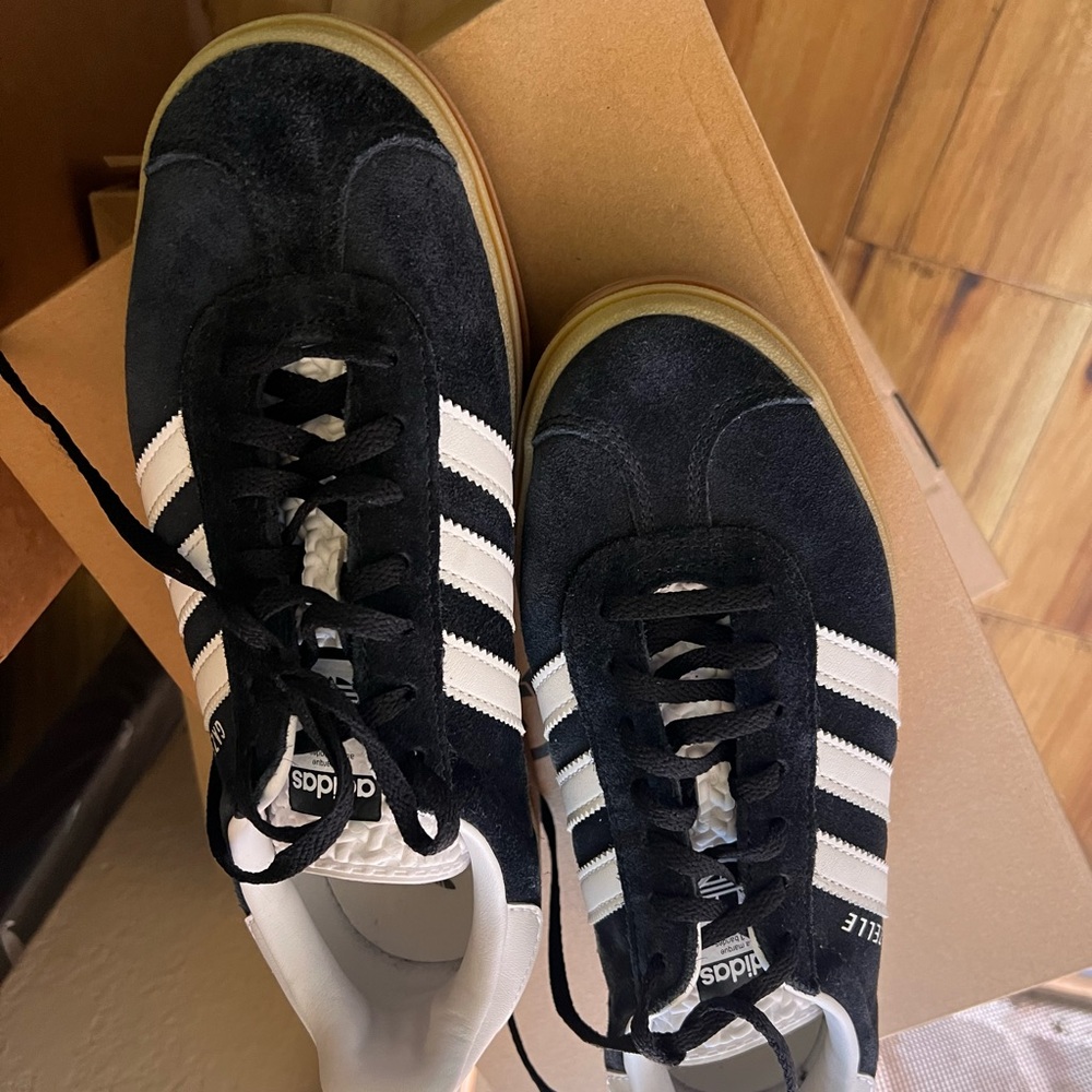 Adidas Gazelle platform